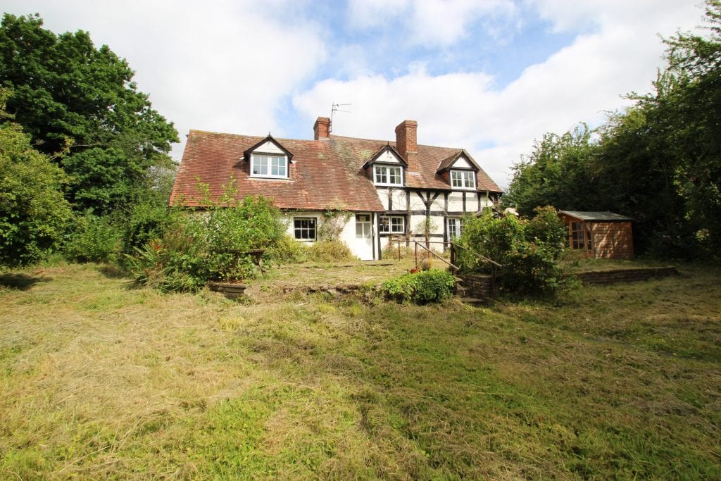 Cobb Amos Estate Agents 0Front